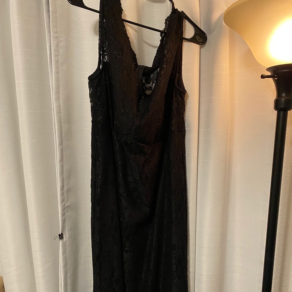 Black floor-length Gown